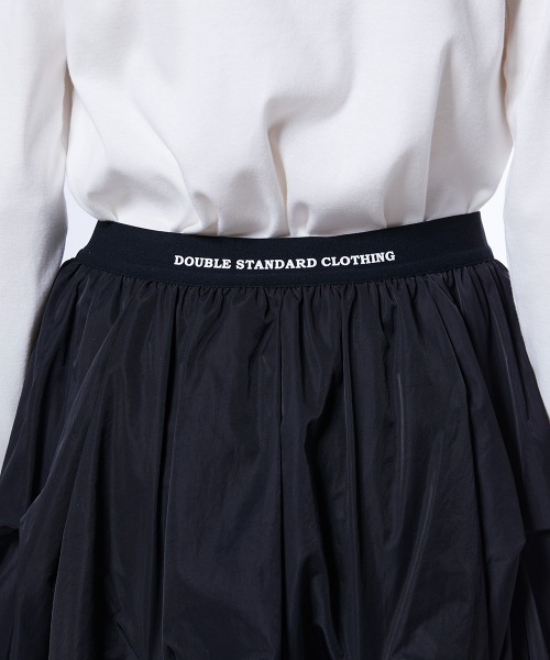 DOUBLE STANDARD CLOTHING(ダブルスタンダードクロージング)の「ランダムタック バルーンスカート(スカート・レディース・アイボリー/ブラック・36/38)」の12枚目の写真