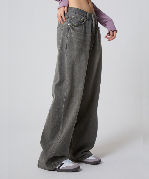 UNKNOWN PLANET(アンノウンプラネット)の「デイリー ワイド ピグメントパンツ カーキ(その他パンツ・レディース・その他・SMALL/MEDIUM/LARGE)」の6枚目の写真