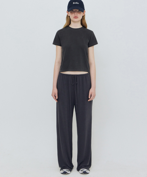 LADY VOLUME(レディーボリューム)の「ピグメントウォッシュTシャツ (チャコール)(Tシャツ/カットソー・レディース・その他・SMALL/MEDIUM)」の1枚目の写真