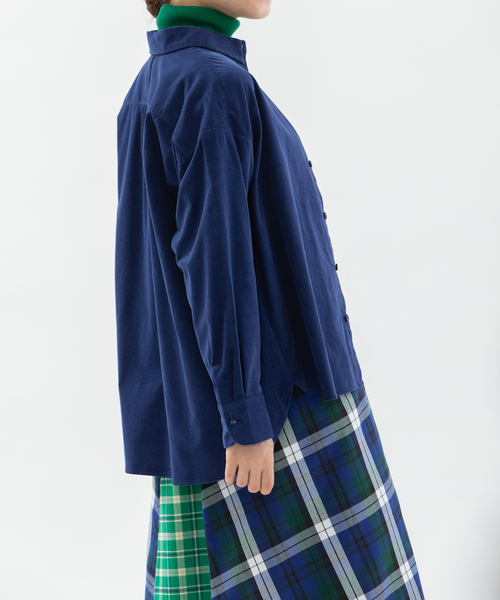nop de nod(ノップドゥノッド)の「シャツコールロゴ刺繍シャツ(シャツ/ブラウス・レディース・グリーン/レッド/ネイビー・M)」の8枚目の写真
