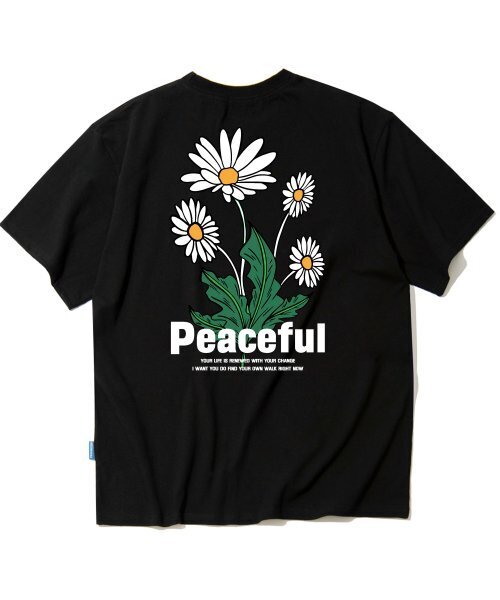 TRIPSHION(トリップション)の「ピースフルデイジーバンドルグラフィックTシャツ - ブラック(Tシャツ/カットソー・メンズ・その他・LARGE/MEDIUM/X-LARGE)」の1枚目の写真