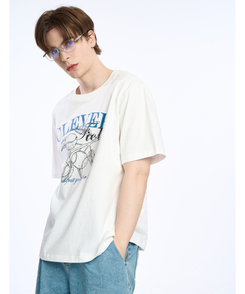 CLEVER FIELD（クレバーフィールド）の「フルーツモチーフオーバーサイズMAN Tシャツ_オフホワイト（Tシャツ/カットソー・メンズ・その他・X-LARGE/LARGE）」の3枚目の写真