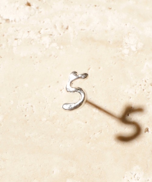 norme(ノーム)の「【SILVER925】ノーム ナンバリング ピアス (1P) / norme numbering pierce (1P)(ピアス(片耳用)・レディース・シルバー系3/シルバー系1/シルバー系5/シルバー系4/シルバー系2/シルバー系9/シルバー系8/シルバー系7/シルバー系6・FREE)」の6枚目の写真