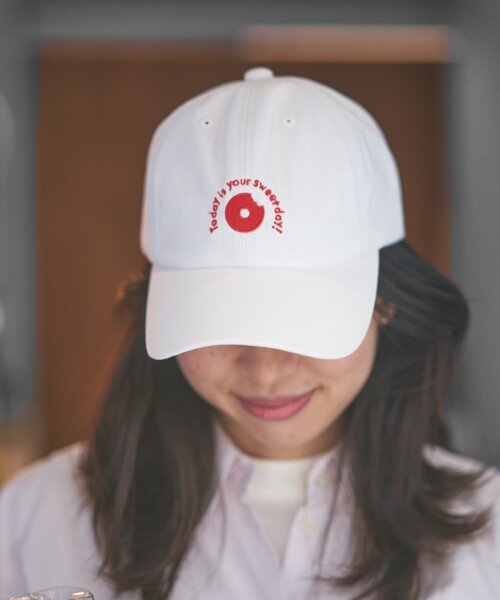 BIRTHDAY BAR（バースデイバー）の「≪BIRTHDAY BARオリジナル≫【B-DAY DONUTS】ドーナッツ刺繍キャップ（キャップ・レディース・ホワイト・0）」の8枚目の写真