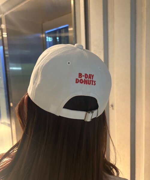 BIRTHDAY BAR（バースデイバー）の「≪BIRTHDAY BARオリジナル≫【B-DAY DONUTS】ドーナッツ刺繍キャップ（キャップ・レディース・ホワイト・0）」の13枚目の写真