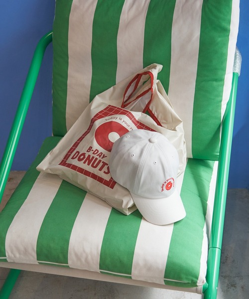 BIRTHDAY BAR（バースデイバー）の「≪BIRTHDAY BARオリジナル≫【B-DAY DONUTS】ドーナッツ刺繍キャップ（キャップ・レディース・ホワイト・0）」の4枚目の写真