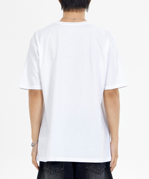 BY.L（バイエル）の「モンスターゴースト 半袖Tシャツ ホワイト（Tシャツ/カットソー・メンズ・その他・MEDIUM/LARGE/X-LARGE/XX-LARGE）」の2枚目の写真