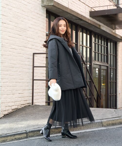 un dix cors（アンディコール）の「《上品スッキリ見え◎》マットランブラークロスロングダウンコート（ダウンジャケット/コート・レディース・グレイッシュベージュ/ブラック・FREE）」の9枚目の写真