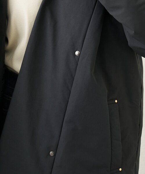 un dix cors（アンディコール）の「《上品スッキリ見え◎》マットランブラークロスロングダウンコート（ダウンジャケット/コート・レディース・グレイッシュベージュ/ブラック・FREE）」の22枚目の写真