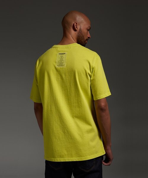 ICONOGRAPHY（アイコノグラフィー）の「ピグメントラベルアートYGEN（Tシャツ/カットソー・メンズ・ライム・LARGE/MEDIUM）」の3枚目の写真