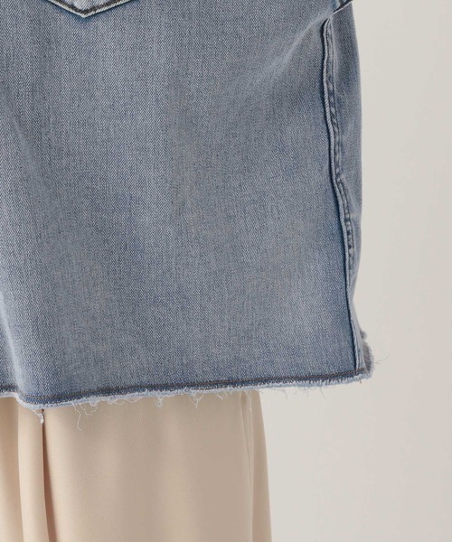 Elura（エルーラ）の「大人カラーデニムシャツ/625553（シャツ/ブラウス・レディース・ブルー/ライトピンク/ブラウン・FREE）」の21枚目の写真