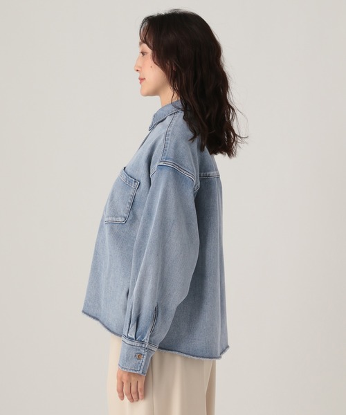 Elura（エルーラ）の「大人カラーデニムシャツ/625553（シャツ/ブラウス・レディース・ブルー/ライトピンク/ブラウン・FREE）」の15枚目の写真