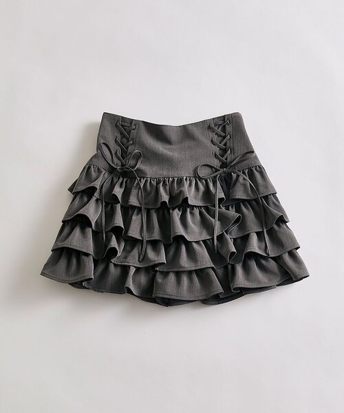 OLIVE des OLIVE（オリーブデオリーブ）の「レースアップ4段フリルスカート（スカート・レディース・ホワイト/インディゴブルー/オフホワイト/チャコールグレー・FREE）」の18枚目の写真