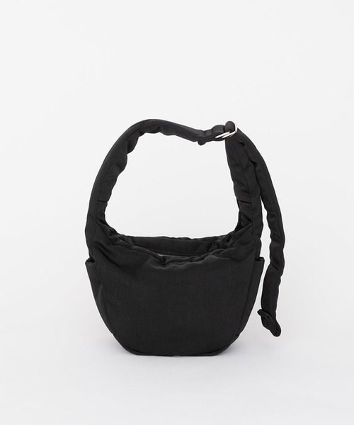 CONZ（コンズ）の「ANNIE PUFFER TOWN MOON BAG/CERATO BRIGHT（ショルダーバッグ・メンズ・ブラウン/ブラック・FREE）」の2枚目の写真