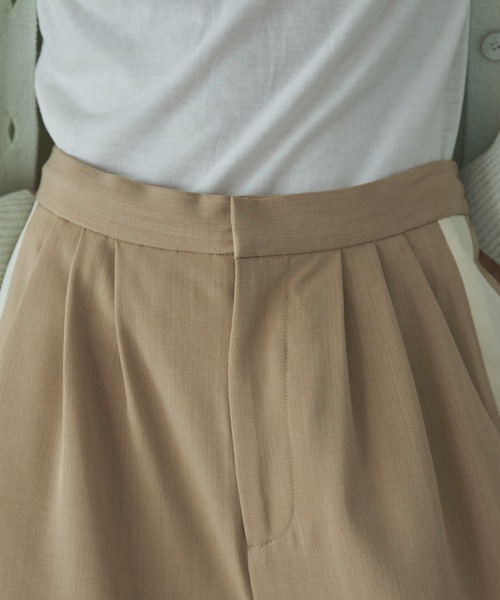 Doux archives（ドゥアルシーヴ）の「サイドラインタックパンツ（その他パンツ・レディース・チャコールグレー/ミント/ベージュ・FREE）」の16枚目の写真