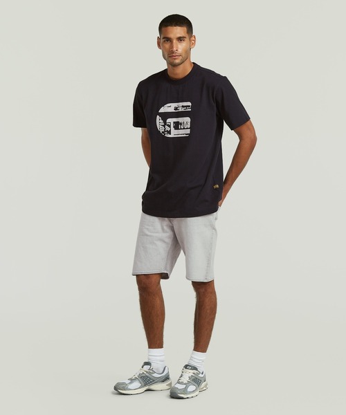 G-STAR（ジースター）の「G Icon Graphic T-Shirt/ブランドロゴグラフィックTシャツ（Tシャツ/カットソー・メンズ・ダークブラック/ホワイト・SMALL/X-SMALL/MEDIUM/LARGE/X-LARGE）」の12枚目の写真