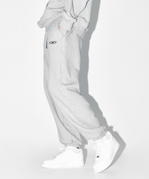 BORN TO WIN（ボーントゥウィン）の「CHROME B JOGGER PANTS [MELANGE GREY]（スウェットパンツ・メンズ・その他・2/1）」の7枚目の写真