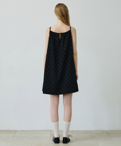 MAIS（マイス）の「FLOCKING DOT MINI DRESS / BLACK（ワンピース・レディース・ブラック・FREE）」の5枚目の写真