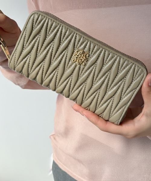 グレー レザー 長財布 キルティング 小さい長財布 長財布 レディース キルティング 本革 スキミング防止