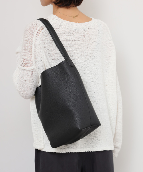 JOURNAL STANDARD relume（ジャーナルスタンダード　レリューム）の「［26SS新作］【MODA LUXE/モーダリュクス】ワンショルダーTOTE（ショルダーバッグ・レディース・ブラック・FREE）」の2枚目の写真