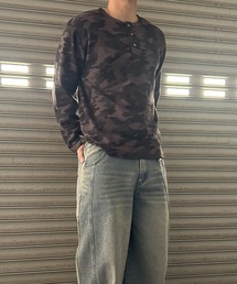 NYLAUS（ナイラス）の「【NYS】ショート丈 クロス刺繍 ヘンリーネック ワッフルロンT 長袖Tシャツ ロングTシャツ（Tシャツ/カットソー）」