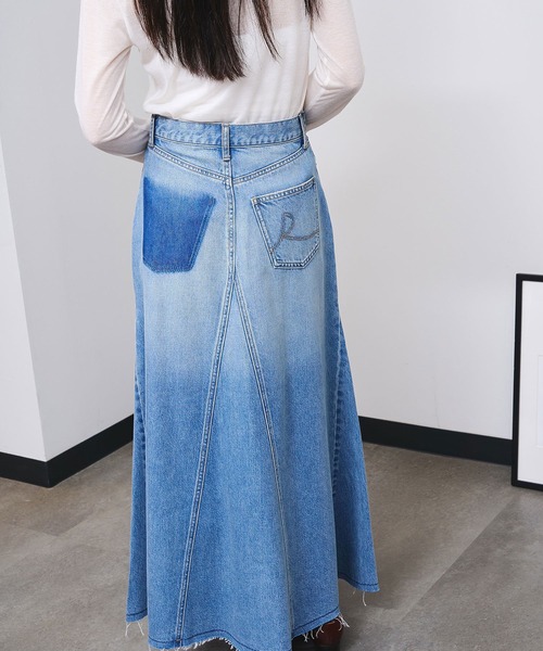 ROSE BUD（ローズバッド）の「PANEL DENIM LONG SKIRT（デニムスカート・レディース・ライトインディゴブルー・M/S）」の12枚目の写真