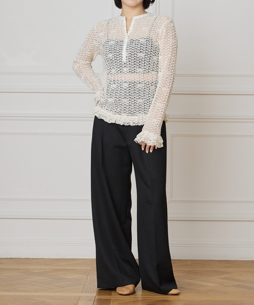 IENA LA BOUCLE（イエナラブークル）の「《追加》IENA LA BOUCLE antik dantel レースヘンリーネックプルオーバー（Tシャツ/カットソー・レディース・アイボリー・FREE）」の2枚目の写真