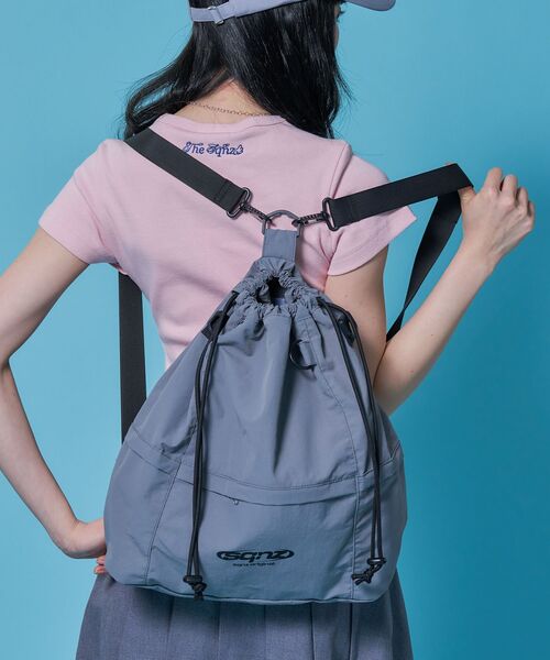 SEQUENZ(シークエンズ)の「※WEB限定 / 2WAY仕様 / ユニセックスナップサック / sqnz 2way knapsack(トートバッグ・メンズ・ライトピンク/ブラック/その他1/グレー・FREE)」の11枚目の写真