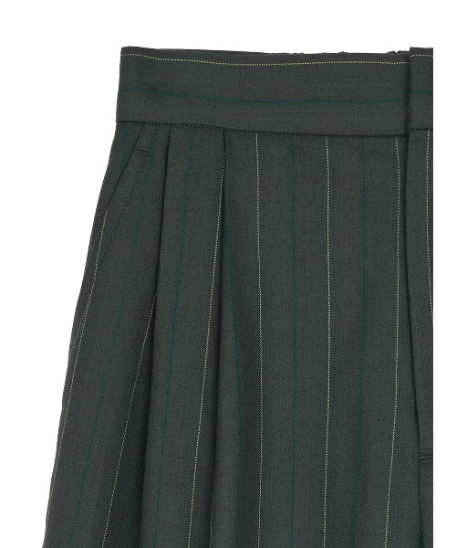 Ameri（アメリ）の「DEFORMATION PINSTRIPE PANTS（その他パンツ・レディース・グレー/ブラウン・SMALL/MEDIUM）」の15枚目の写真