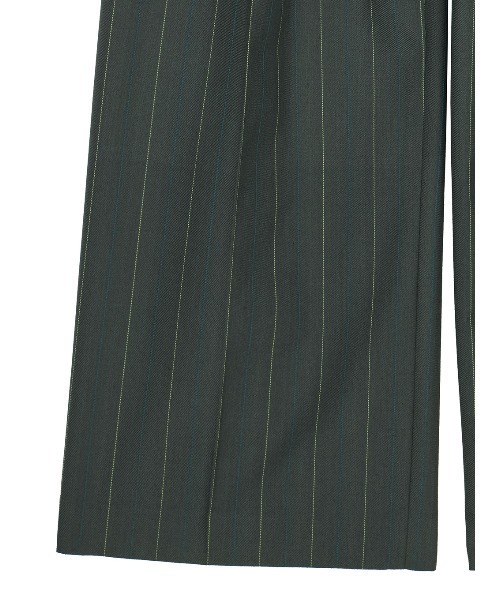 Ameri（アメリ）の「DEFORMATION PINSTRIPE PANTS（その他パンツ・レディース・グレー/ブラウン・SMALL/MEDIUM）」の19枚目の写真