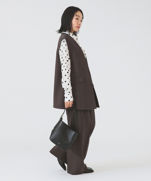 Ray BEAMS(レイビームス)の「2タック ワイド パンツ(スラックス・レディース・ダークブラウン/ブラック・0/1)」の8枚目の写真