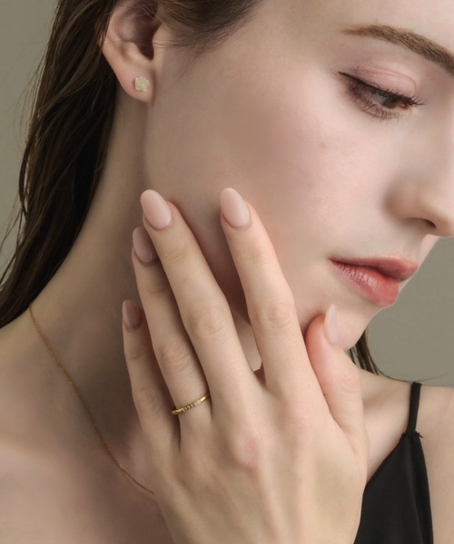 muku(ムク)の「RING/INTERVAL ZIRCONIA LINE(リング・レディース・シルバー/ゴールド・9/11)」の5枚目の写真