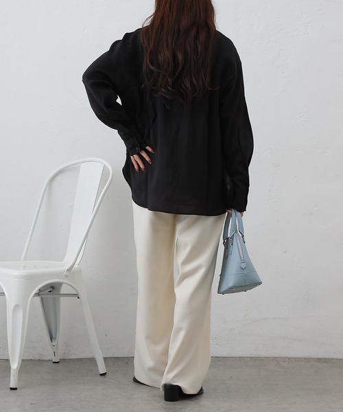 COLONY 2139（コロニートゥーワンスリーナイン）の「リップルポケットシャツ（シャツ/ブラウス・レディース・イエロー/ホワイト/ブラウン/ブラック/サックスブルー・FREE）」の20枚目の写真