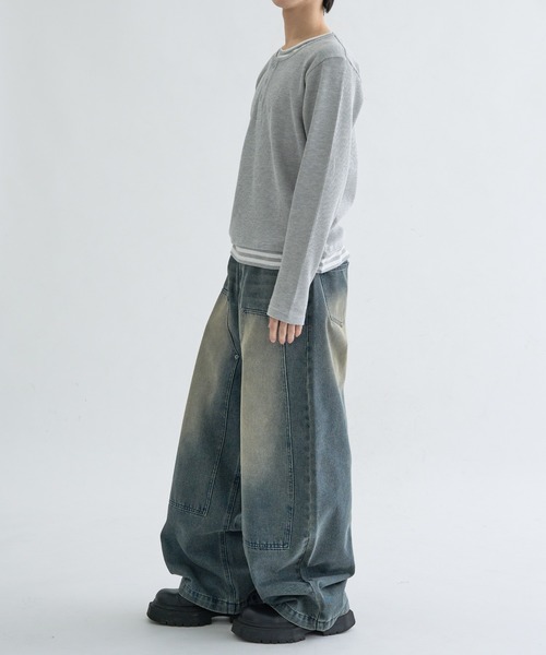 EPNK（イーピーエヌケー）の「Layered border henlyneck / レイヤードボーダーヘンリーネック（Tシャツ/カットソー・メンズ・ライトグレー/チャコールグレー・SMALL/MEDIUM/LARGE）」の15枚目の写真