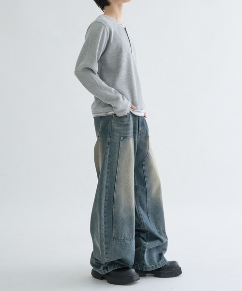 EPNK（イーピーエヌケー）の「Layered border henlyneck / レイヤードボーダーヘンリーネック（Tシャツ/カットソー・メンズ・ライトグレー/チャコールグレー・SMALL/MEDIUM/LARGE）」の16枚目の写真