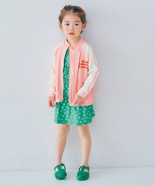 p.premier（ピードットプルミエ）の「【リンク/セットアップ可】袖ラインジップアップラッシュガード（ラッシュガード・キッズ・ピンク/レッド/チャコール/イエロー・80/90/100/110/120/130/140）」の7枚目の写真