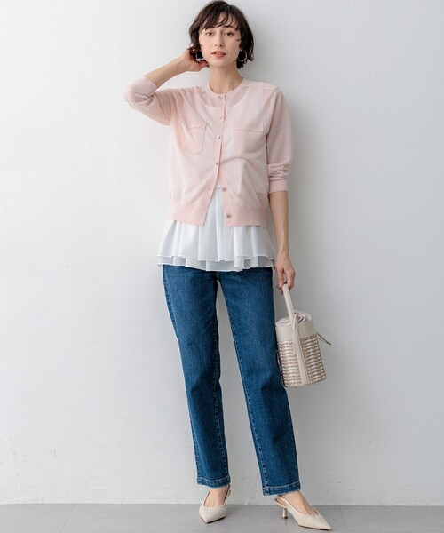 23区（ニジュウサンク）の「シャイニーシアー フラップポケット カーディガン（カーディガン/ボレロ・レディース・ネイビー系/ライトグレー系/ダークブラウン系/ブラック系・38）」の11枚目の写真