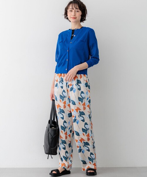 23区（ニジュウサンク）の「シャイニーシアー フラップポケット カーディガン（カーディガン/ボレロ・レディース・ネイビー系/ライトグレー系/ダークブラウン系/ブラック系・38）」の16枚目の写真