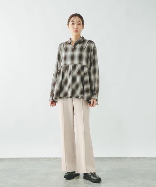 GLOBAL WORK（グローバルワーク）の「イージーケアストレッチ/フレアパンツ/634308（その他パンツ・レディース・ライトベージュ/ブラック/ブラウン・LARGE/MEDIUM/SMALL）」の12枚目の写真