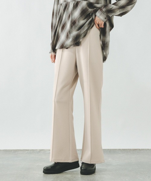 GLOBAL WORK（グローバルワーク）の「イージーケアストレッチ/フレアパンツ/634308（その他パンツ・レディース・ライトベージュ/ブラック/ブラウン・LARGE/MEDIUM/SMALL）」の16枚目の写真
