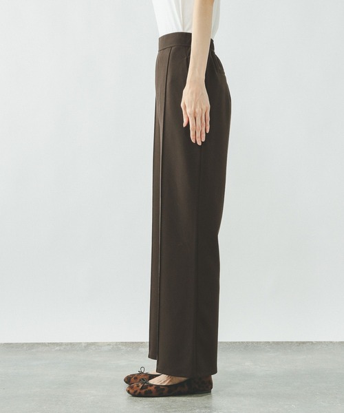 GLOBAL WORK（グローバルワーク）の「イージーケアストレッチ/フレアパンツ/634308（その他パンツ・レディース・ライトベージュ/ブラック/ブラウン・LARGE/MEDIUM/SMALL）」の18枚目の写真