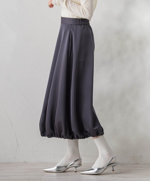 Droite lautreamont(ドロワットロートレアモン)の「PLUM ROYAL SATINスカート≪手洗い可能≫(スカート・レディース・チャコールグレー/ライトグレー・M)」の4枚目の写真