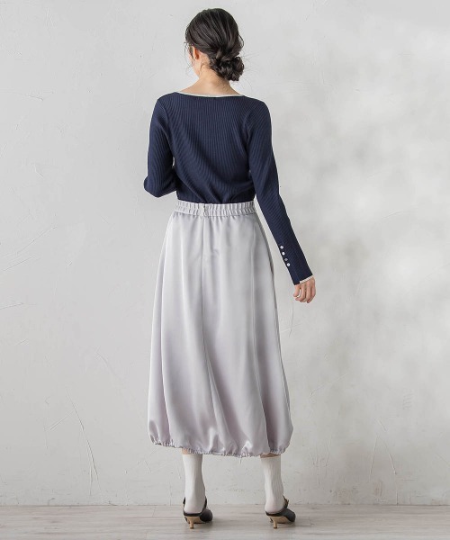 Droite lautreamont(ドロワットロートレアモン)の「PLUM ROYAL SATINスカート≪手洗い可能≫(スカート・レディース・チャコールグレー/ライトグレー・M)」の21枚目の写真