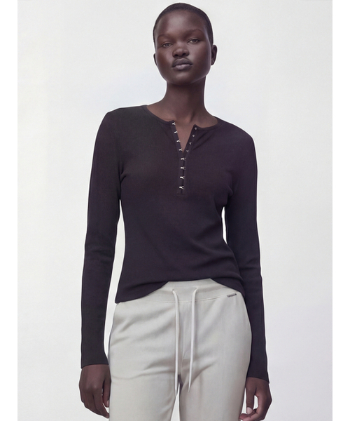 ACUD(アクド)の「Slim Ribbed T-shirt _Black(Tシャツ/カットソー・レディース・ブラック・FREE)」の1枚目の写真
