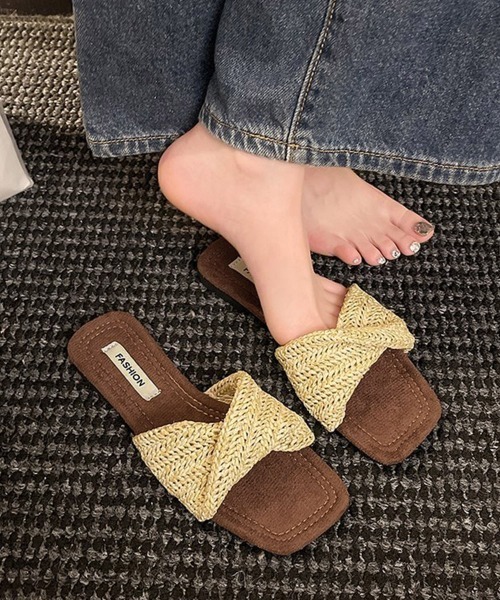 Miniministore(ミニミニストア)の「ラフィア調 フラットサンダル レディース(サンダル・レディース・アイボリー/ブラック/ベージュ・23.0cm/22.5cm/24.5cm/24.0cm/23.5cm)」の3枚目の写真