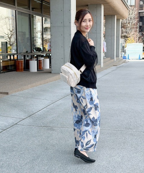 Bou Jeloud（ブージュルード）の「【はあちゅう×BouJeloud】オールインバッグ（ショルダーバッグ・レディース・アイボリー/ブラック・ONESIZE）」の8枚目の写真