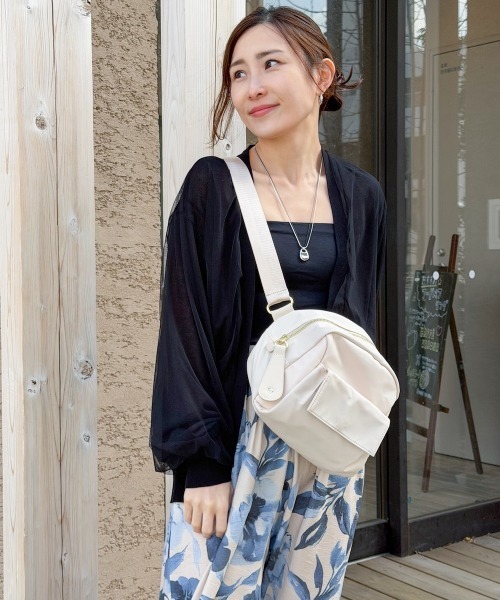 Bou Jeloud（ブージュルード）の「【はあちゅう×BouJeloud】オールインバッグ（ショルダーバッグ・レディース・アイボリー/ブラック・ONESIZE）」の9枚目の写真