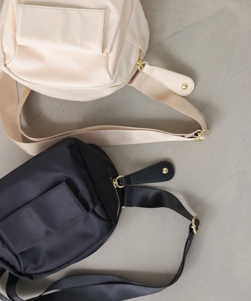 Bou Jeloud（ブージュルード）の「【はあちゅう×BouJeloud】オールインバッグ（ショルダーバッグ・レディース・アイボリー/ブラック・ONESIZE）」の20枚目の写真