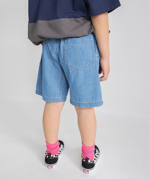 BRANSHES（ブランシェス）の「【WEB限定】リラックスガーデナーデニムハーフパンツ（デニムパンツ・キッズ・ネイビー/ブルー・110/130/100/140/150/120）」の10枚目の写真