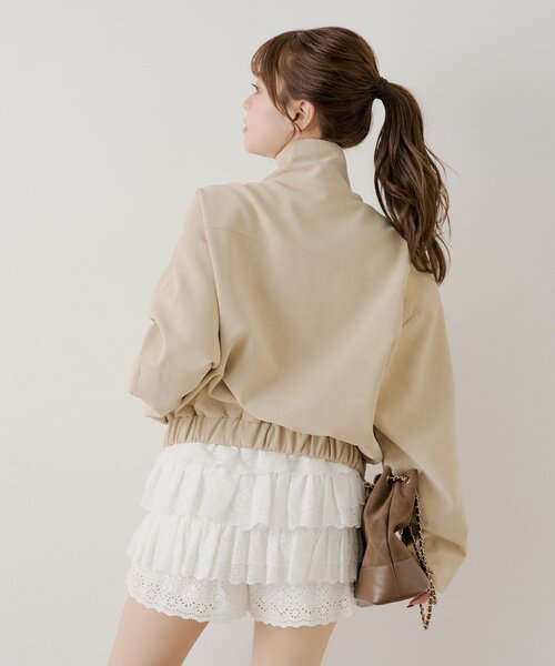 Chico（チコ）の「スタンドカラーレザールーズジャケット（その他アウター・レディース・ライトベージュ/アイボリー・FREE）」の8枚目の写真